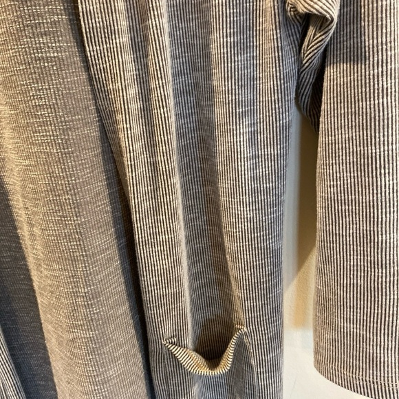 Cozy Casual Open Duster Cardigan Gray Small - Picture 4 of 7